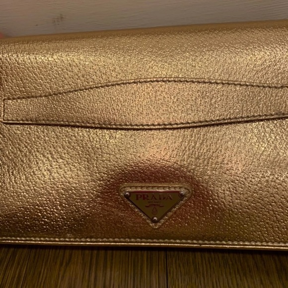 Prada runway clutch - Picture 3 of 5